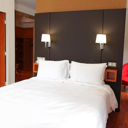 Logis Hotel La Breche De Roland Gèdre Eksteriør billede