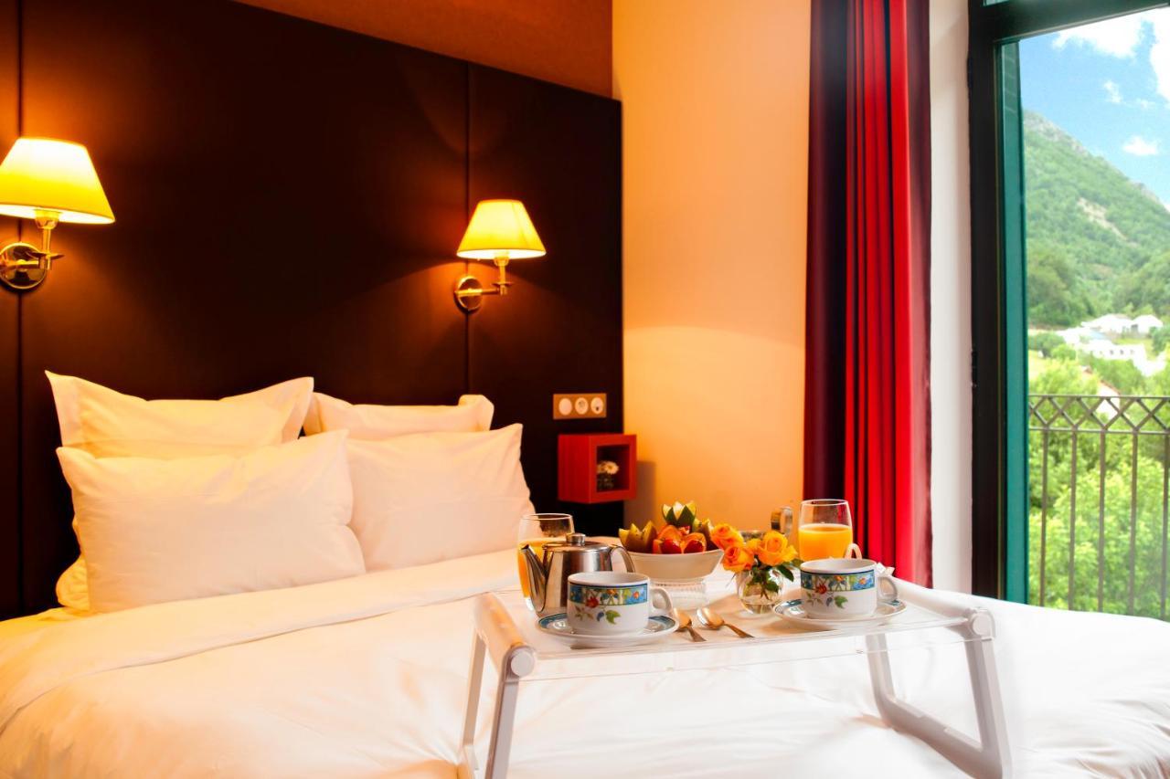 Logis Hotel La Breche De Roland Gèdre Eksteriør billede