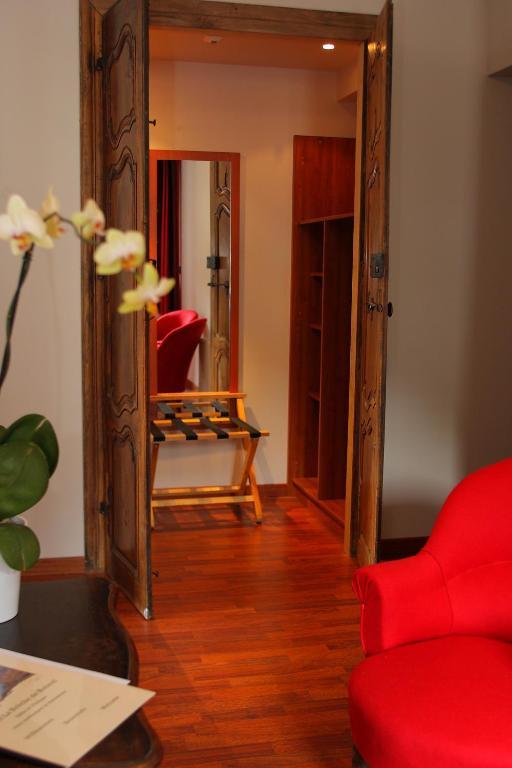 Logis Hotel La Breche De Roland Gèdre Værelse billede