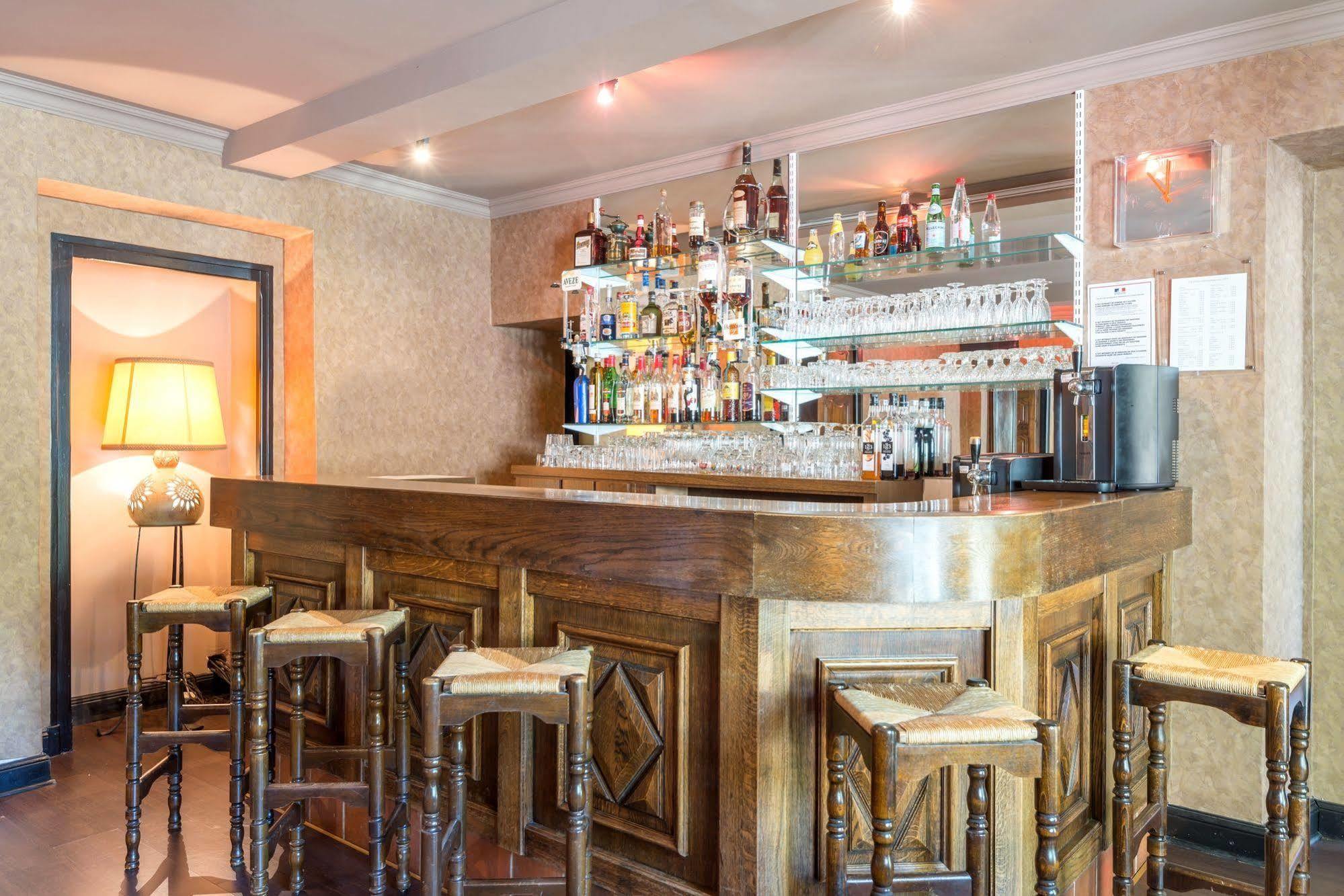 Logis Hotel La Breche De Roland Gèdre Eksteriør billede