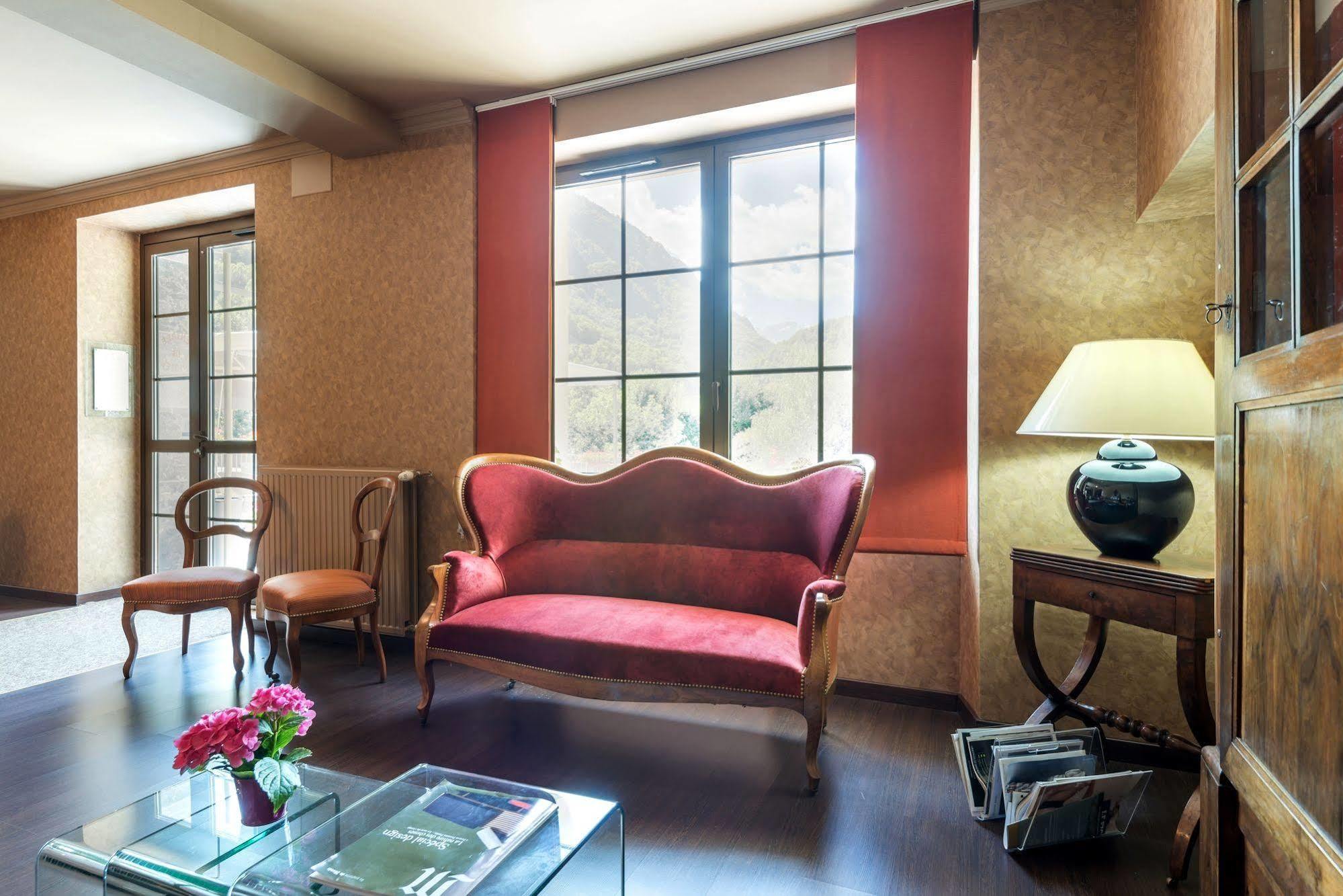 Logis Hotel La Breche De Roland Gèdre Eksteriør billede